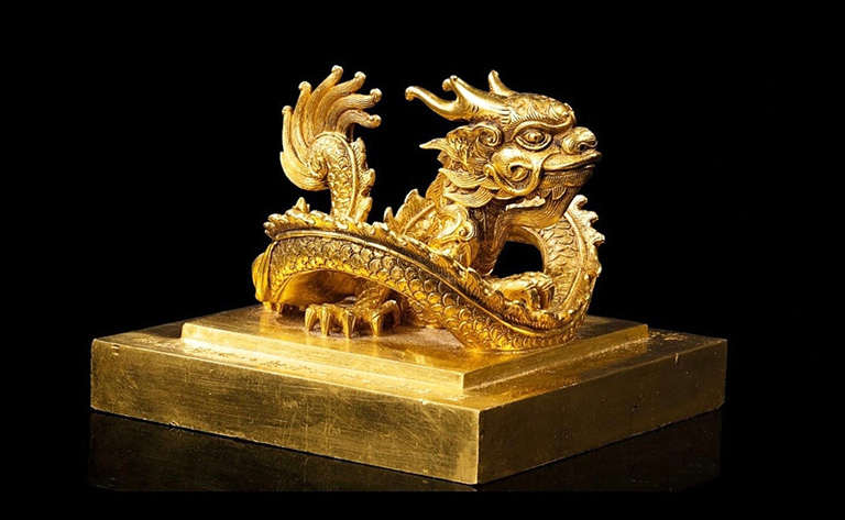 quà tặng sếp mạ vàng
