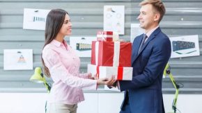 quà tặng sếp người nước ngoài