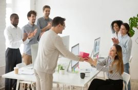quà tặng sinh nhật cho sếp nữ
