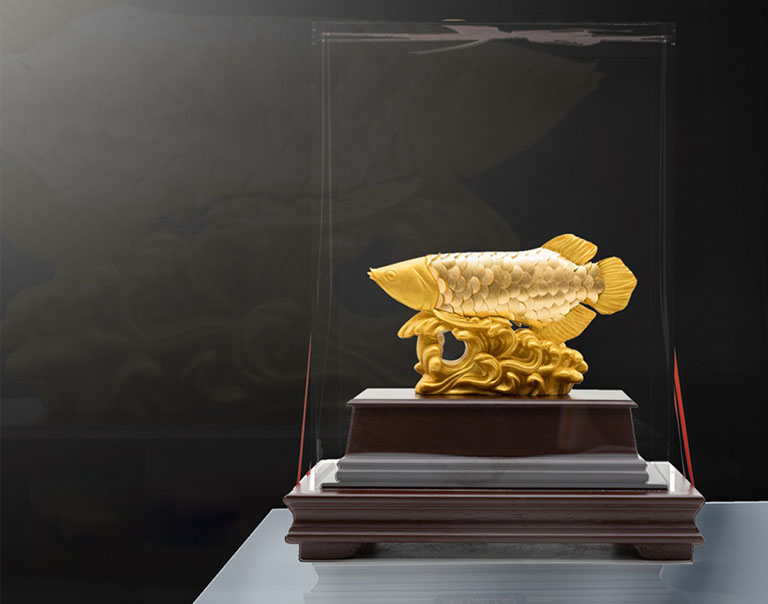Cá rồng phong thuỷ làm quà tặng tân gia