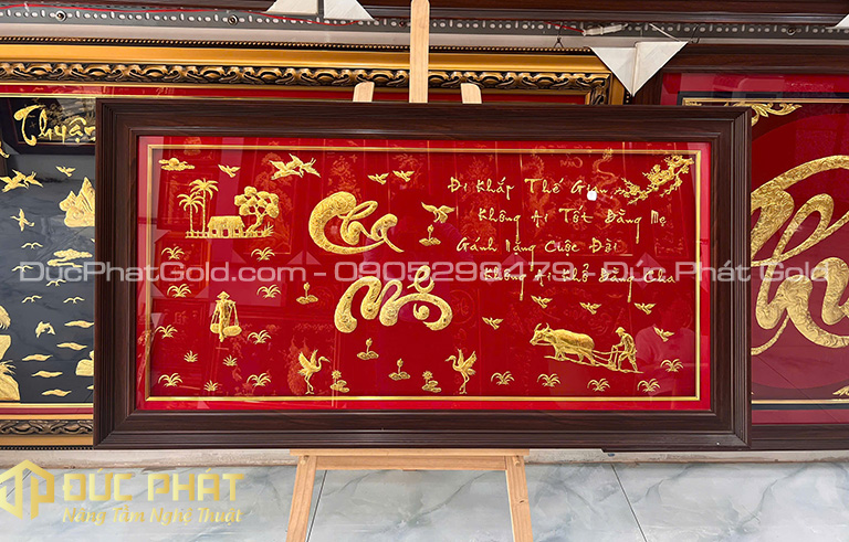 tranh thư pháp cha mẹ dát vàng