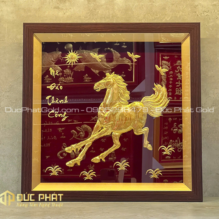Ảnh chụp thực tế tranh Tuấn Mã