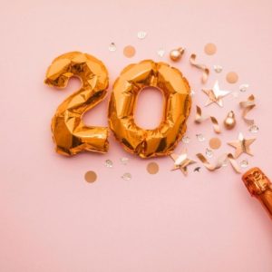 kỷ niệm 20 năm ngày cưới