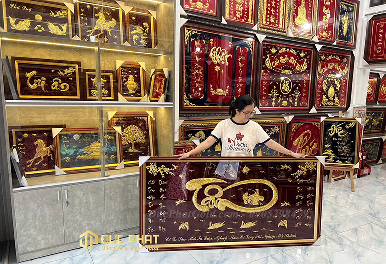 tranh dát vàng hiện đại