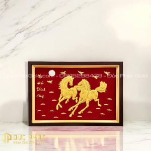 tranh song mã dát vàng cao cấp