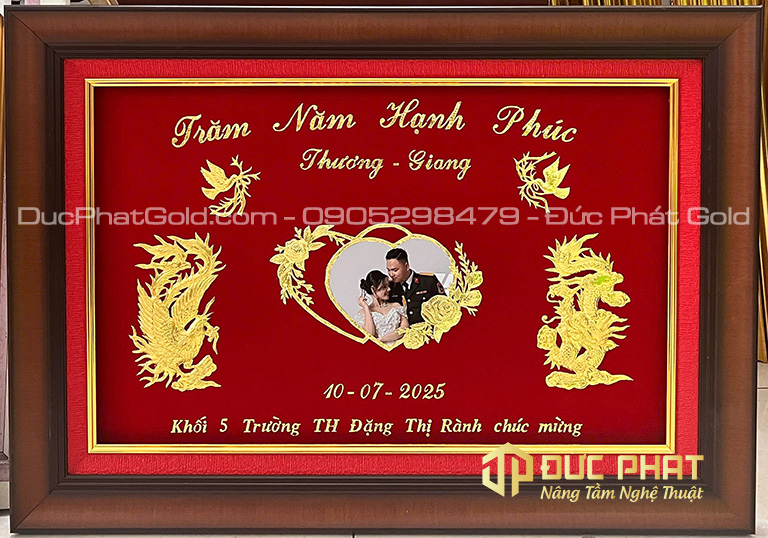 Tranh Trăm Năm Hạnh Phúc - Trái tim lộng hình cô dâu chú rể