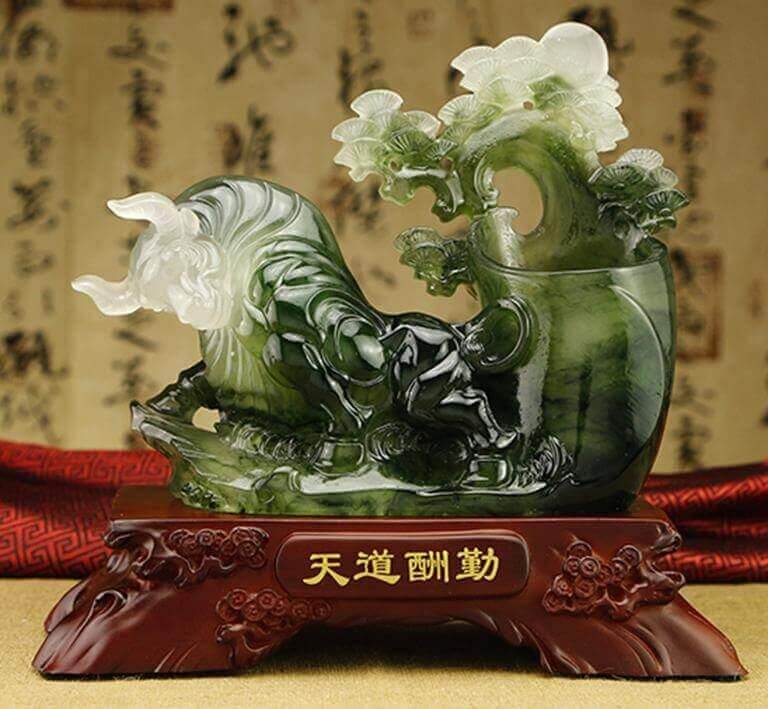 Vật phẩm phong thủy để bàn
