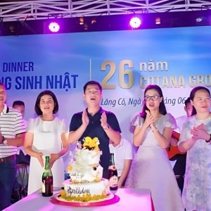 quà tặng sinh nhật công ty đối tác