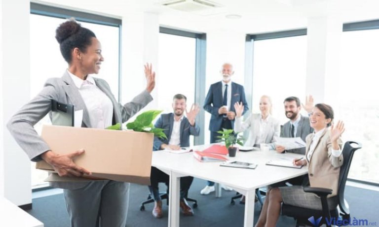 Lời chúc chia tay sếp nữ chuyển công tác