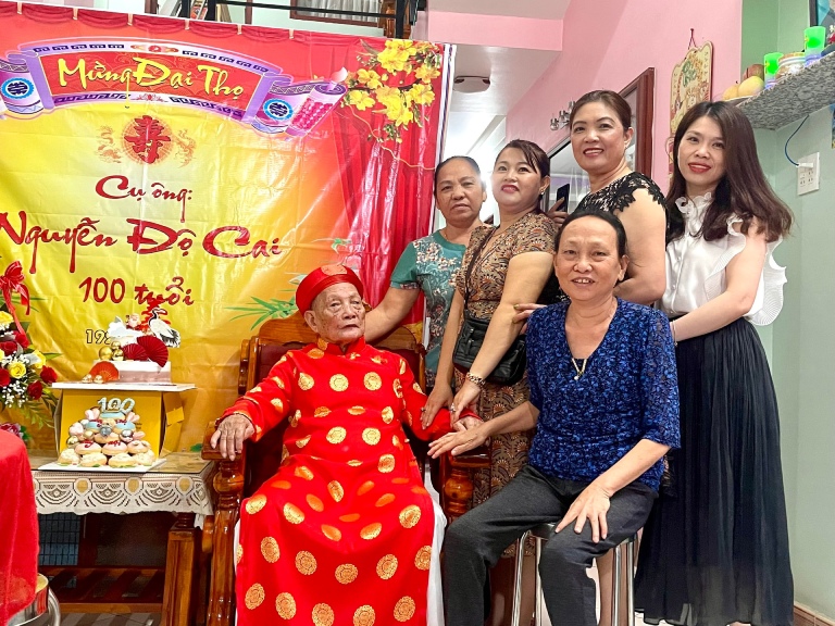 Lời chúc mừng Thọ 100 tuổi Lời chúc mừng Thọ 100 tuổi