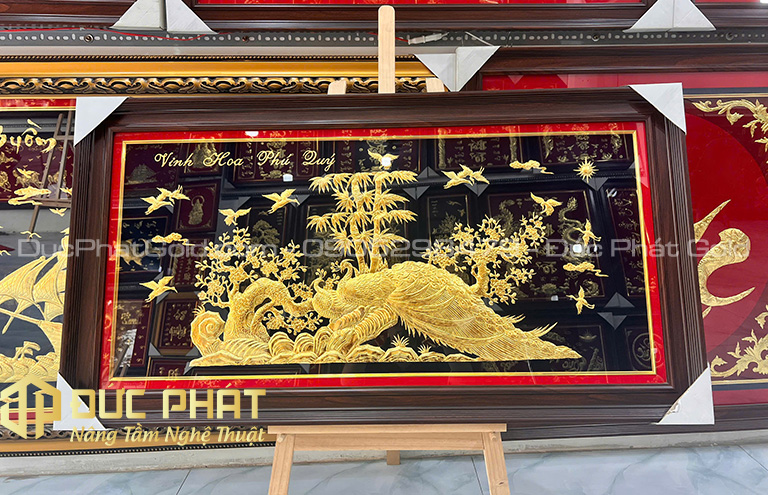 tranh treo phòng khách tuổi canh thân 1980