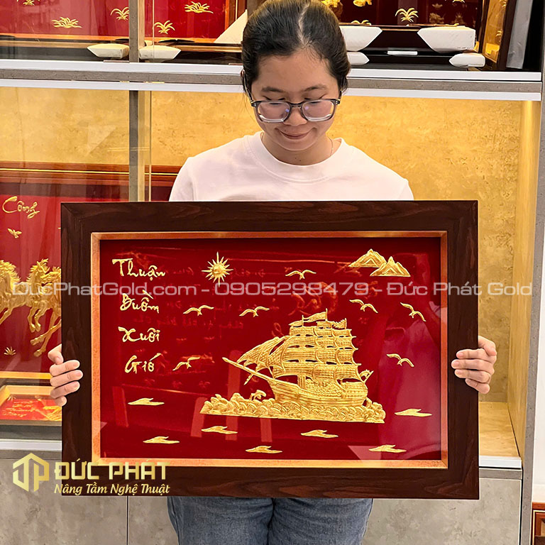 tuổi Ất Mão 1975 treo tranh gì