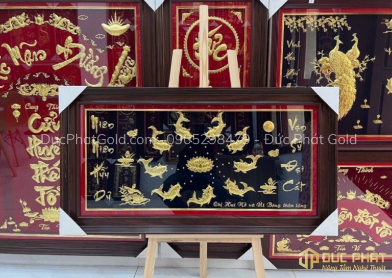 tranh phong thuỷ phòng khách tuổi Ất Mão 1975