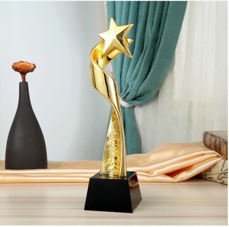 quà tặng bố mẹ dịp nghỉ hưu ý nghĩa