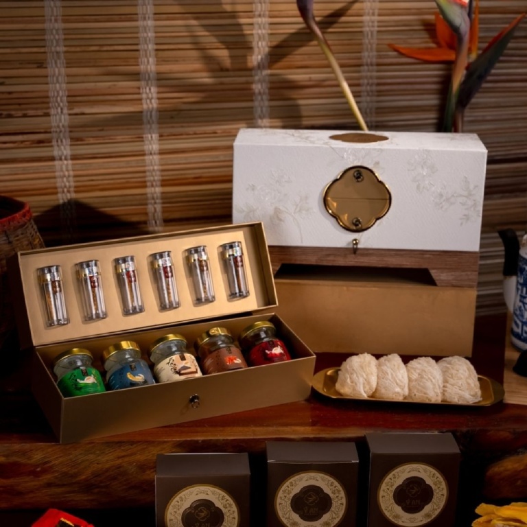 quà tặng tất niên