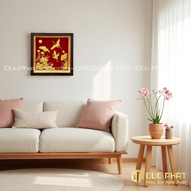 tranh phong thuỷ hợp tuổi Nhâm Thân 1992 treo phòng khách