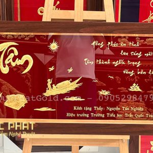 quà tặng hiệu trưởng nghỉ hưu, chuyển công tác